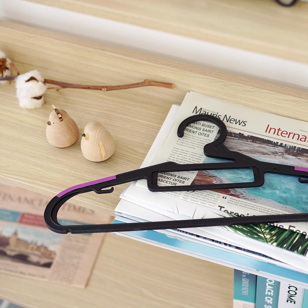 Bono Non-Slip Hanger