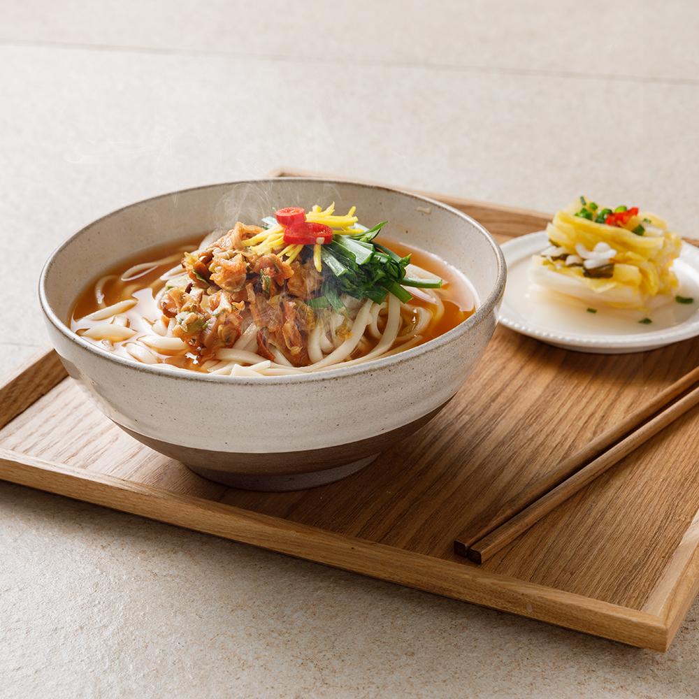 Kimchi Kalguksu